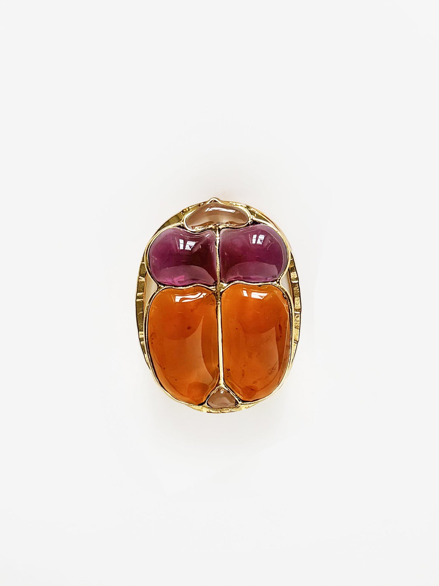 EGYPTIAN SCARAB BEETLE-SHAPED BROOCH AMBER