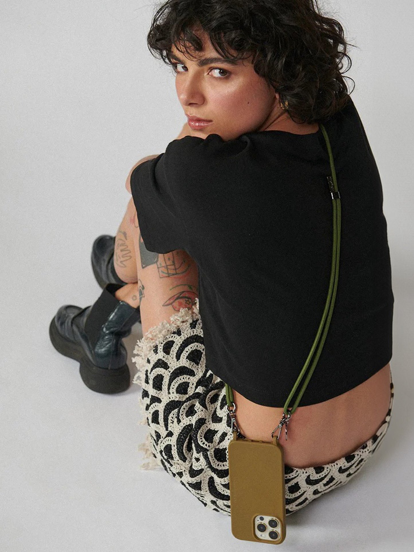 NAE PHONE CORD KHAKI GREEN - 120CM