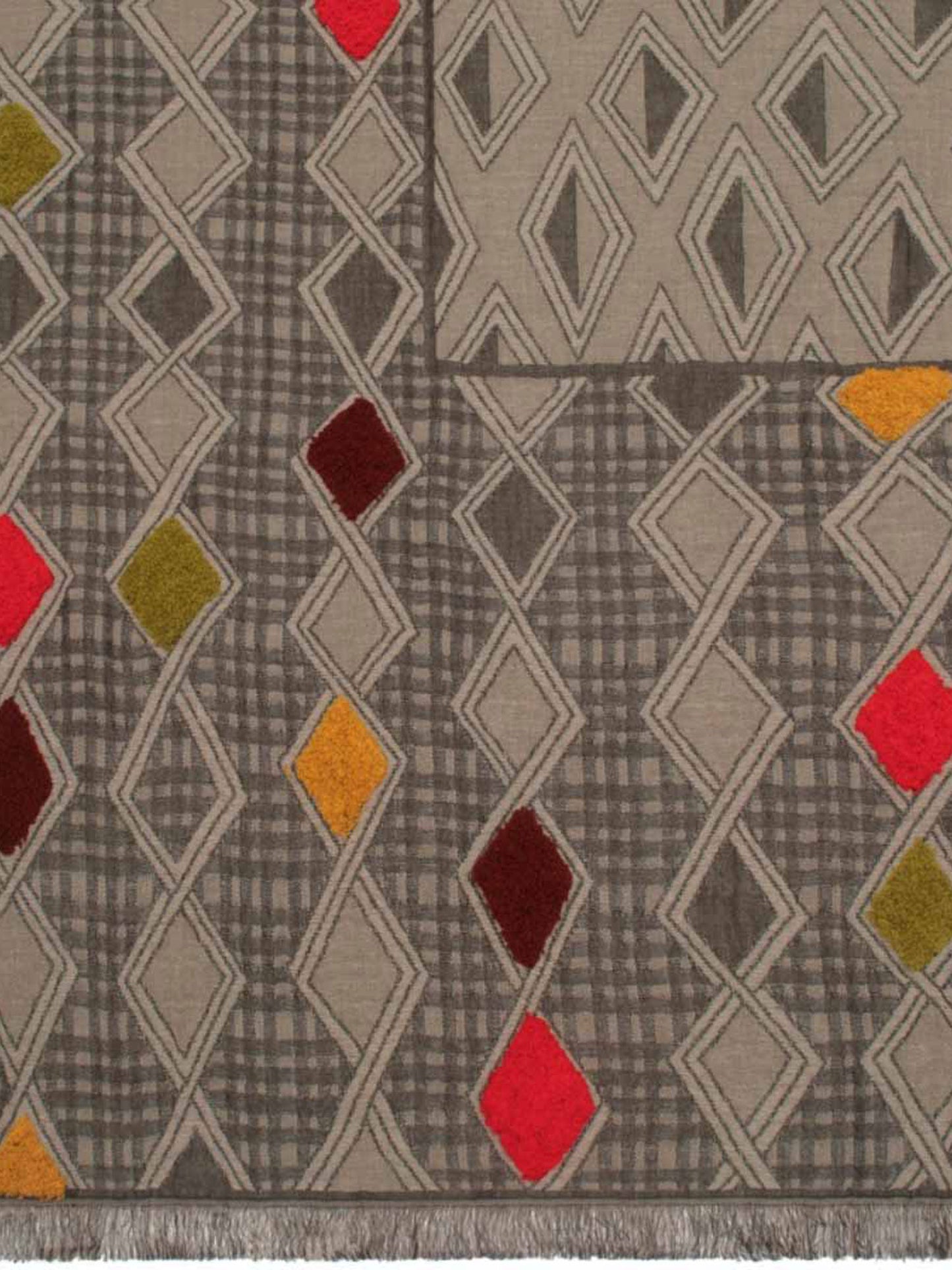 19598-ARGYLE EMBROIDERED SCARF