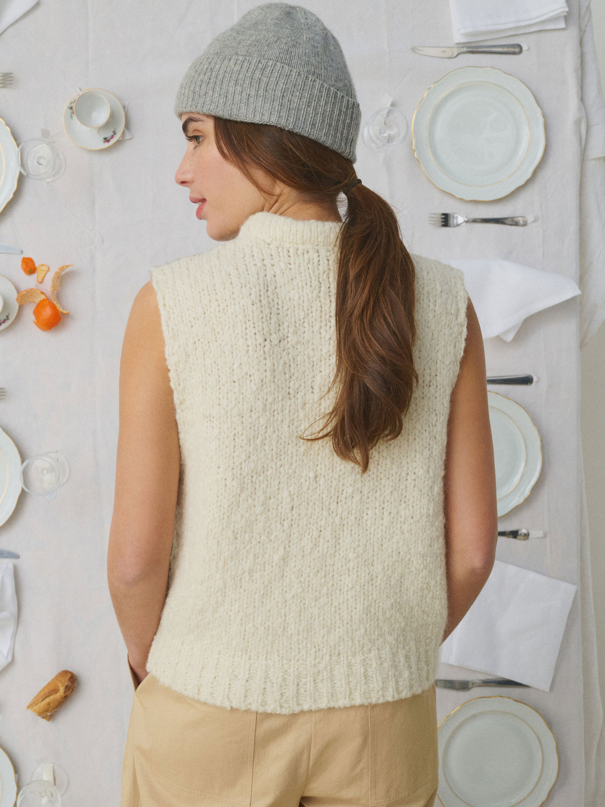 SWEATER JUNE EMB GARDEN OFF WHITE MULTI