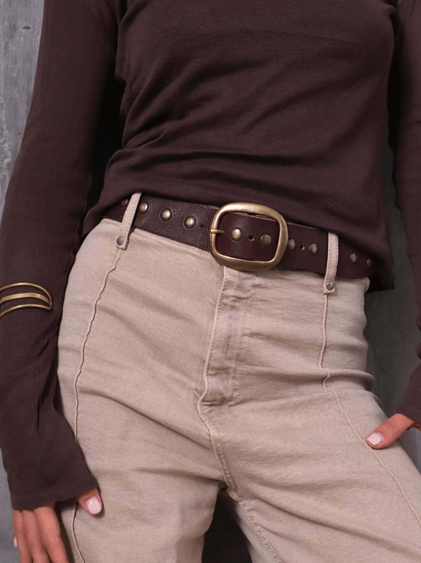 REVOLVER BELT STUDDS BROWN