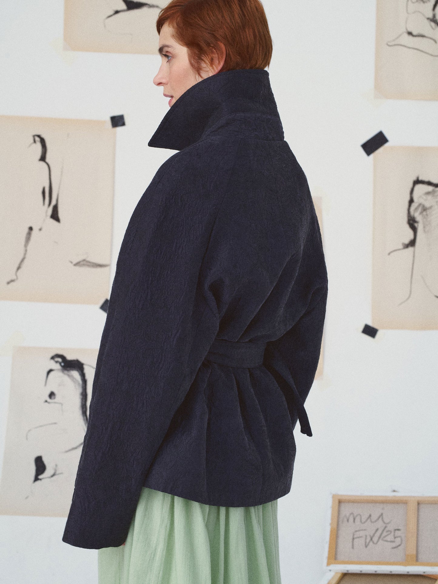 CATHISU JKT SILK EMBROIDERED BLACK SILK