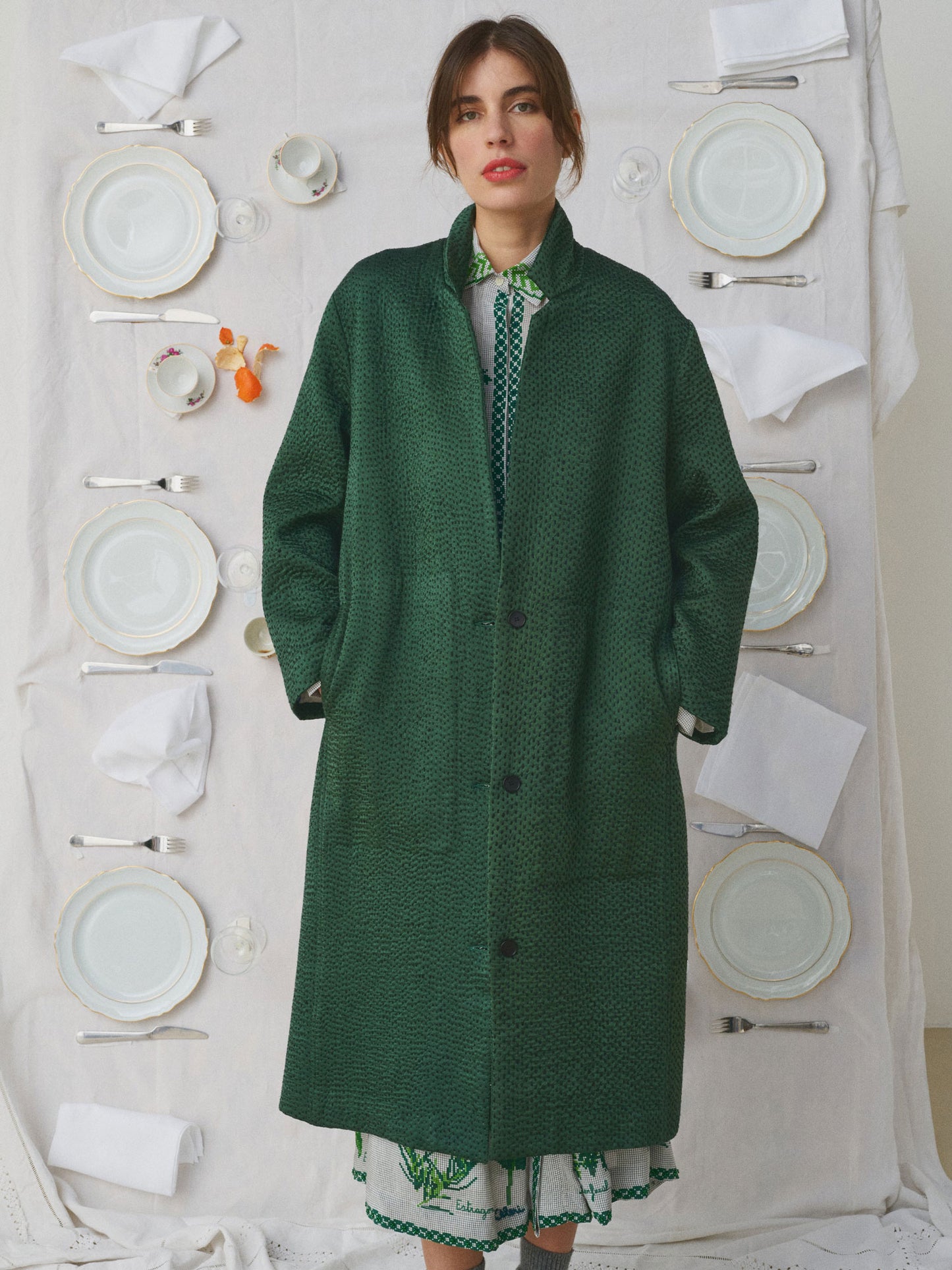 DONIV EMB SILK KANTHA COAT FOREST GREEN