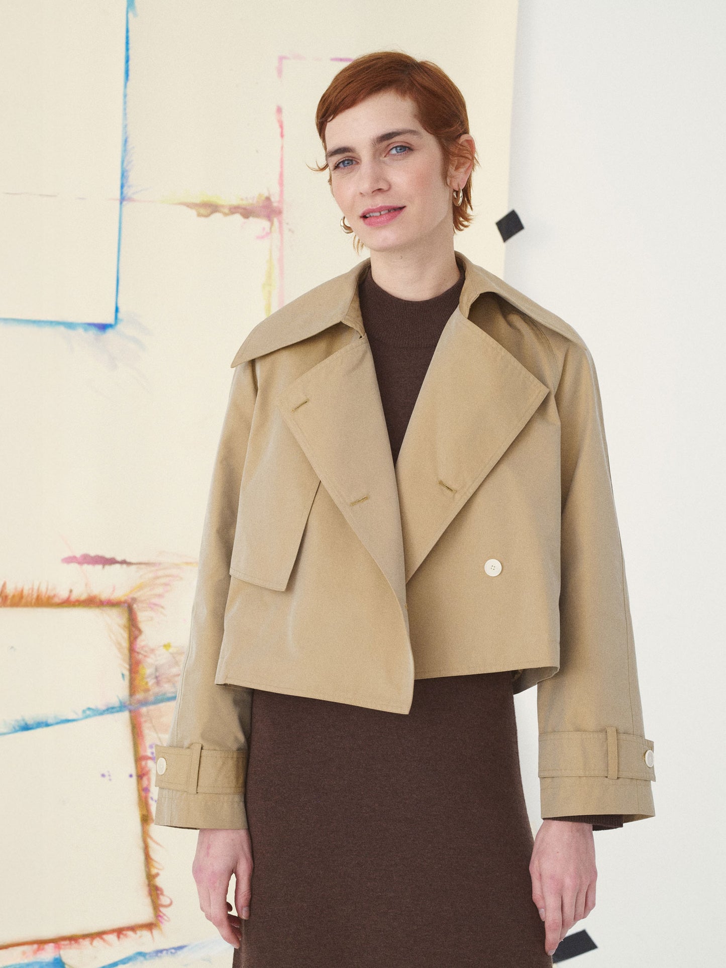 VOLVER JKT PORTRAIT BACK SAND