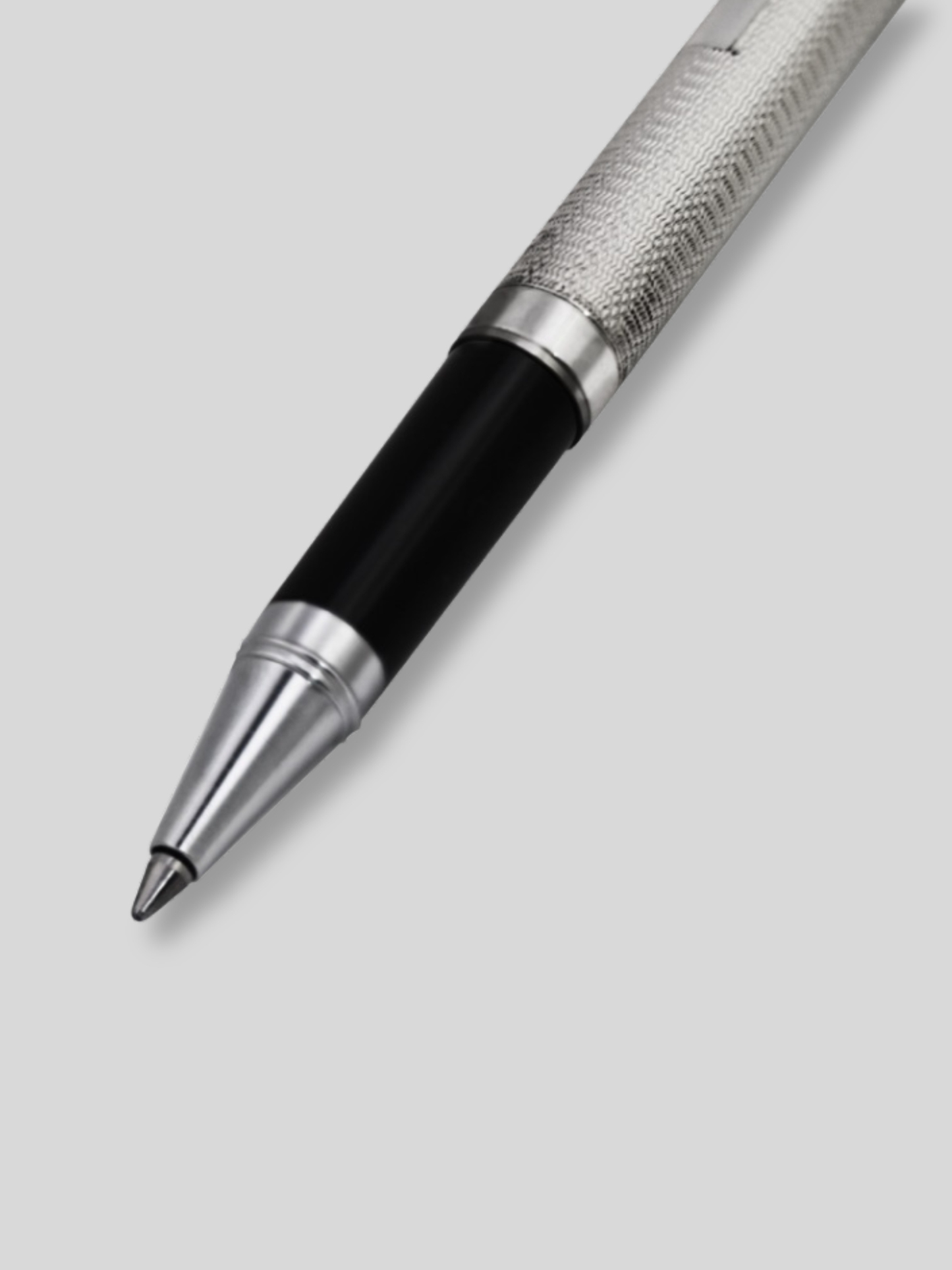 Chelsea 925 Sterling Silver Rollerball Pen – Hand Engine-Turned Barleycorn Guilloché