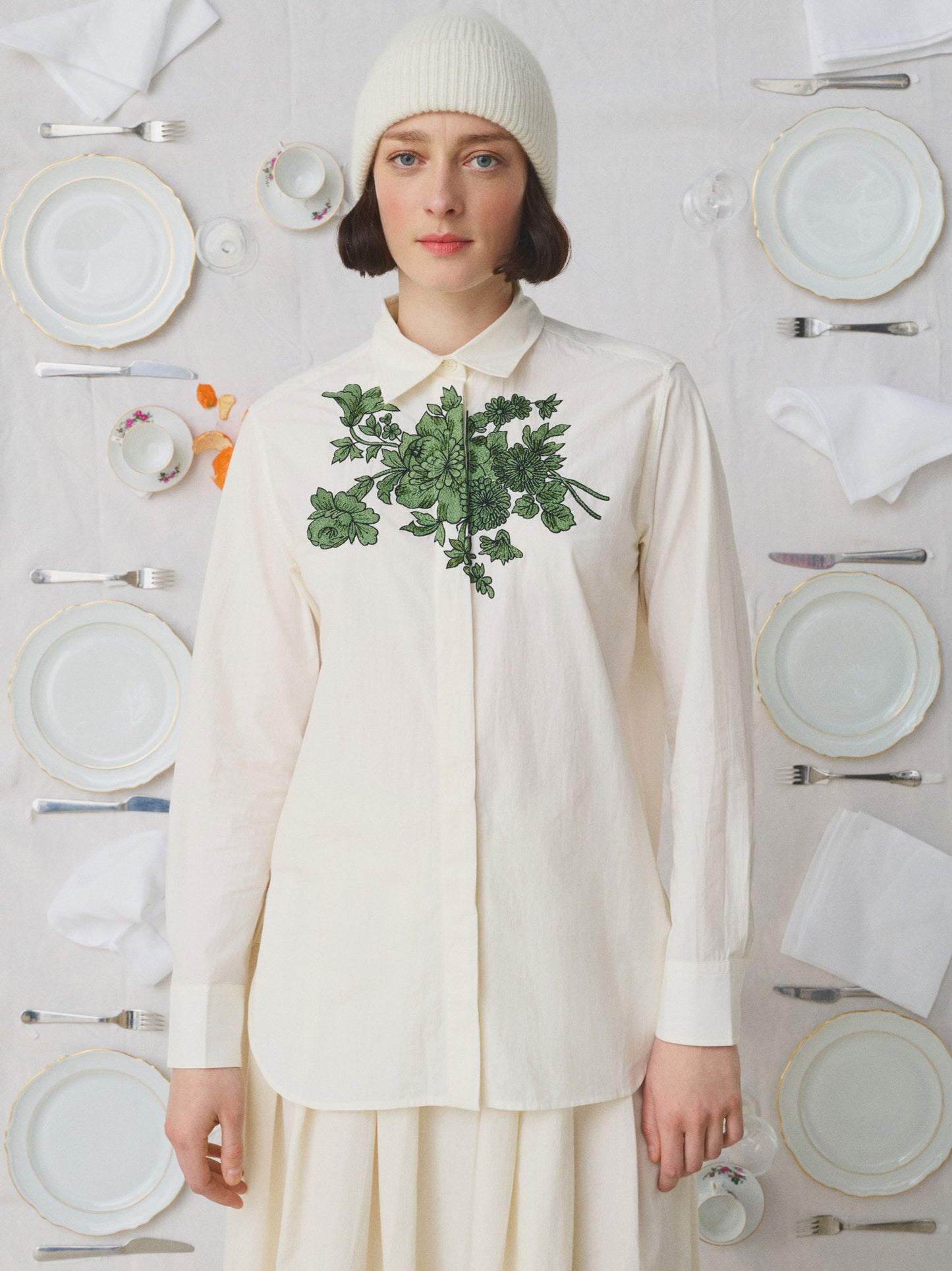ASSIA SHIRT EMB GREEN FLORAL CREME GREEN