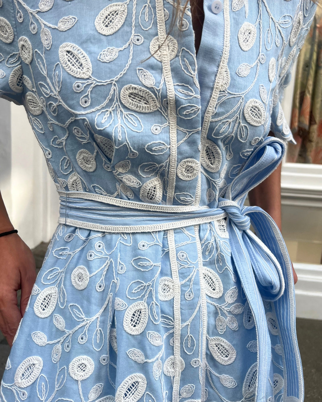 AUDRIA MIDI FLORAL DRESS LT BLUE/ WHITE