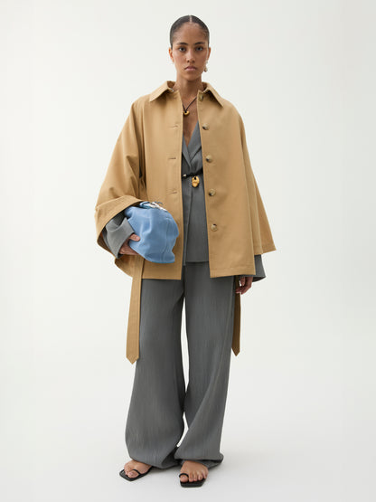 RACHEL VOLUMINOUS SHORT TRENCH CAPE COAT TAN