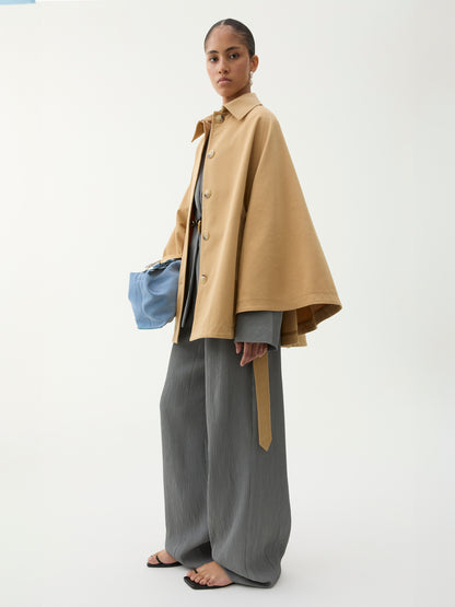 RACHEL VOLUMINOUS SHORT TRENCH CAPE COAT TAN