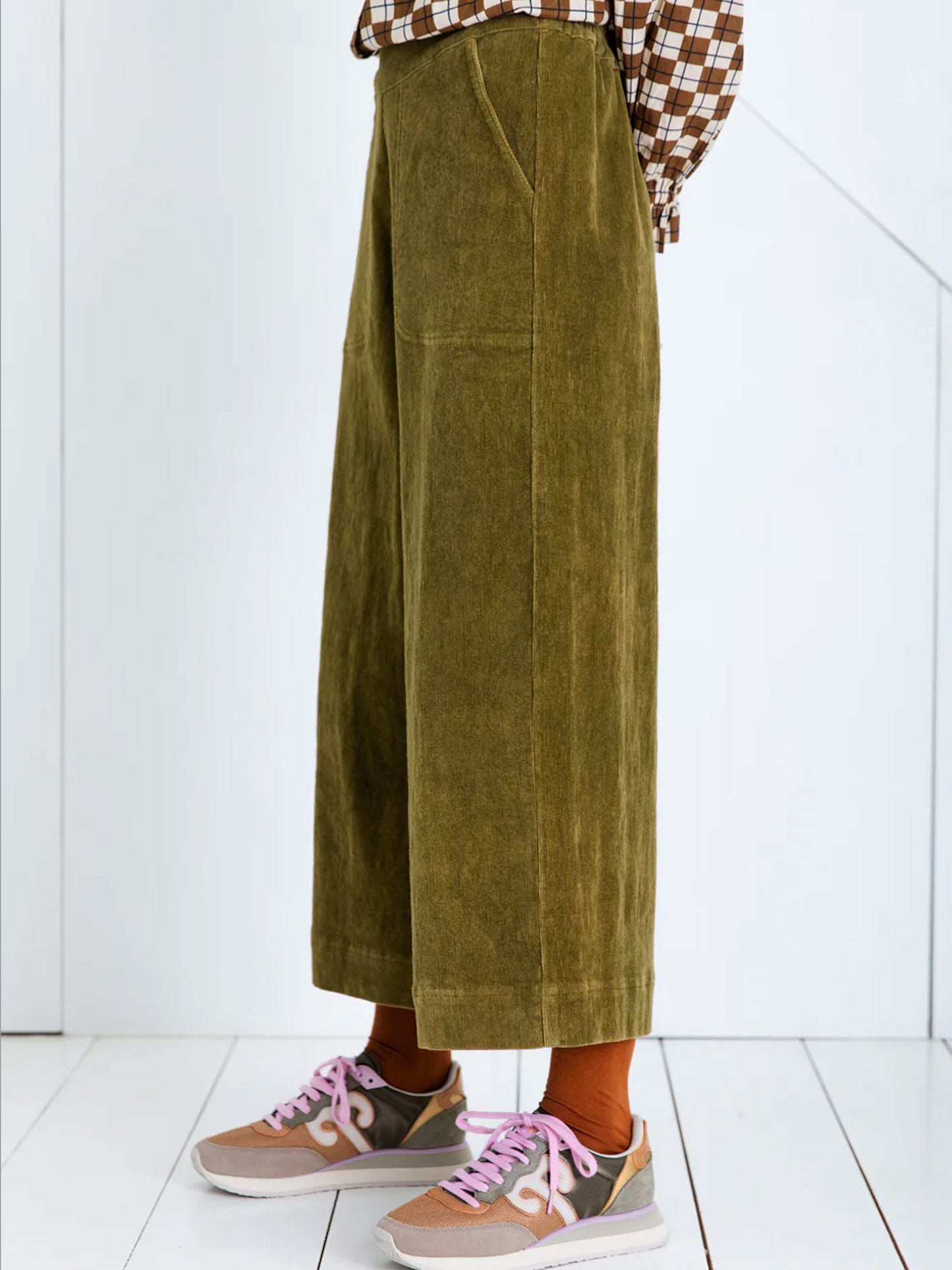 BIJOU CORD PANTS - OLIVE