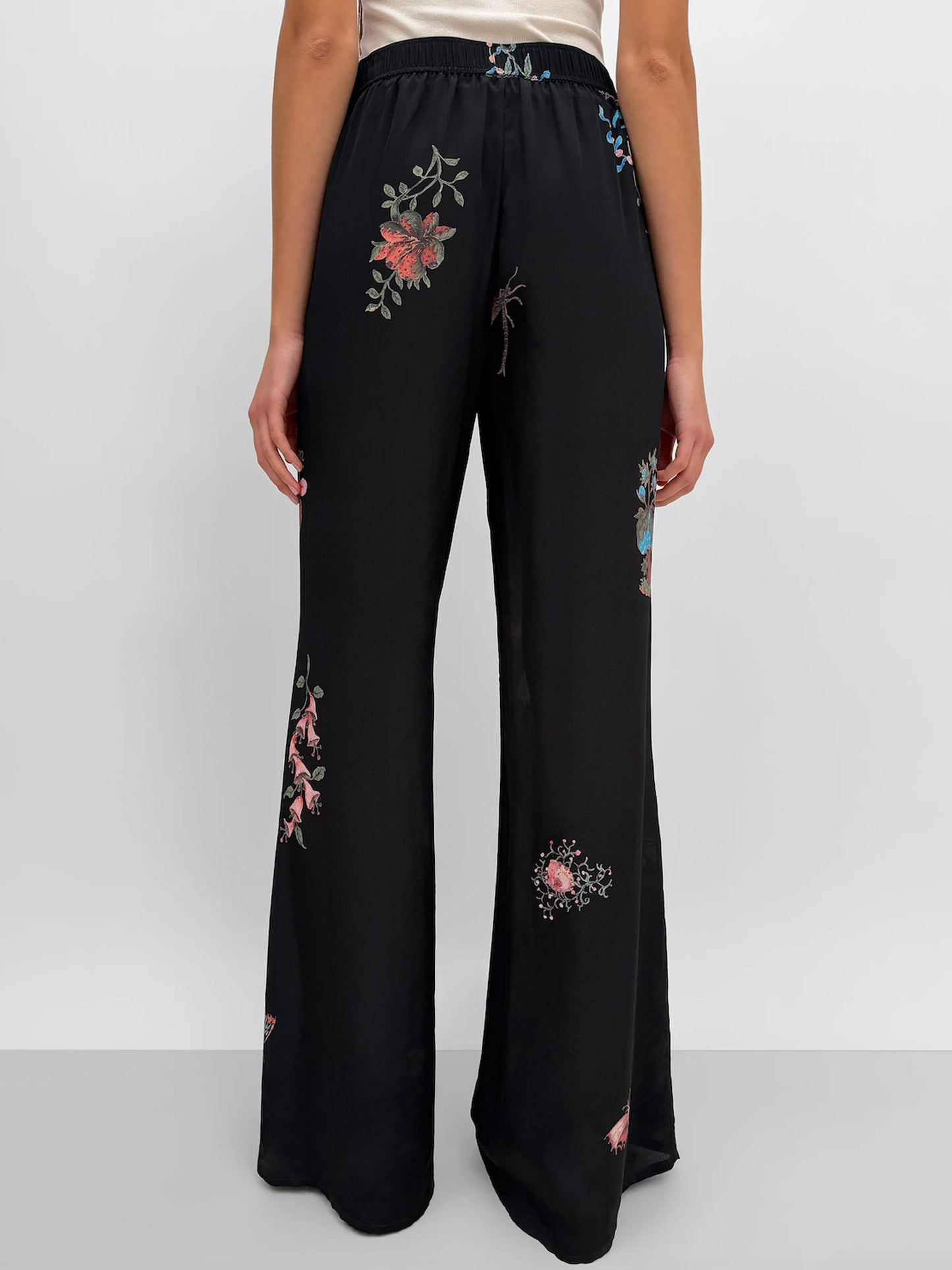 EZRA SILK PANTS BLACK/FLORAL