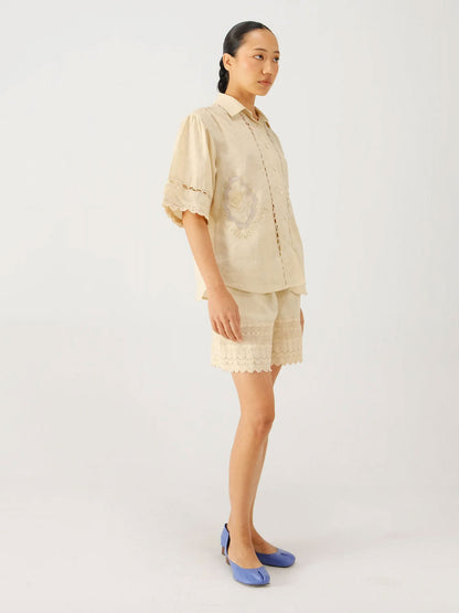 IVORY EMBROIDERY LINEN SHORTS