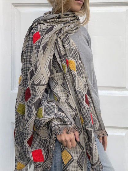 19598-ARGYLE EMBROIDERED SCARF