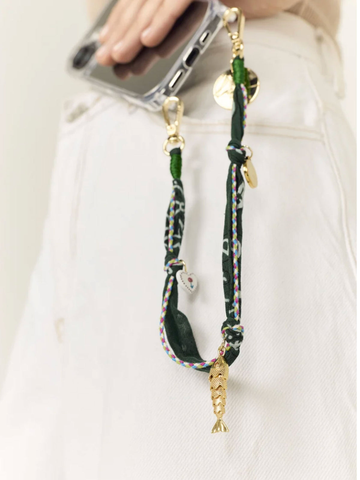 LAIA PHONE CHAIN CHARMS VERT - 40CM